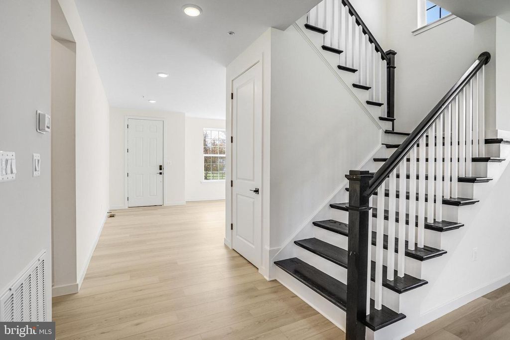 Image 11 of property listing at 623 BERRYMANS LN, Reisterstown, MD 21136