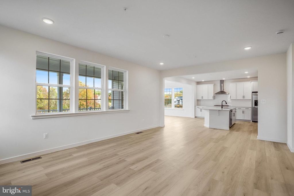 Image 16 of property listing at 623 BERRYMANS LN, Reisterstown, MD 21136