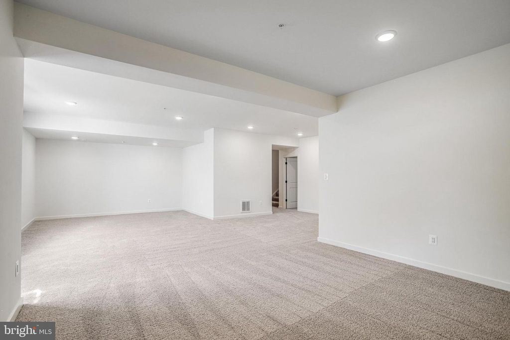 Image 63 of property listing at 623 BERRYMANS LN, Reisterstown, MD 21136