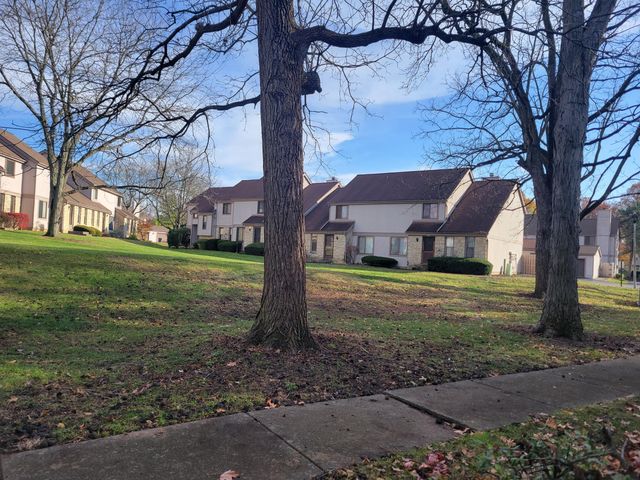 6279 Braiden Court, B, Columbus, OH 43213