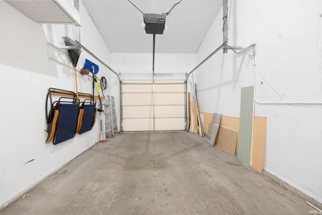 2127 Bayside Court, Fort Wayne, IN 46804