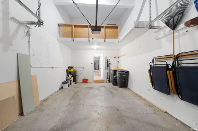 2127 Bayside Court, Fort Wayne, IN 46804