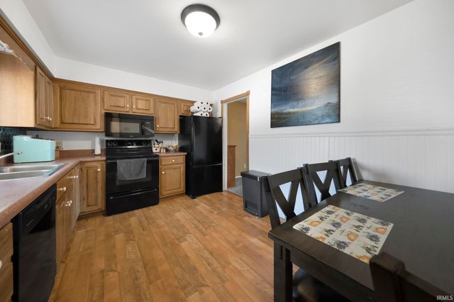 2127 Bayside Court, Fort Wayne, IN 46804