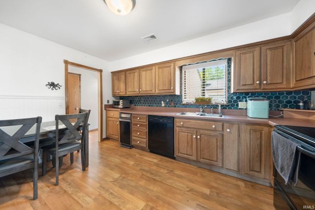 2127 Bayside Court, Fort Wayne, IN 46804