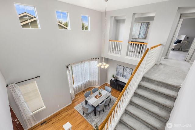 5620 NE 6th Place, Renton, WA 98059