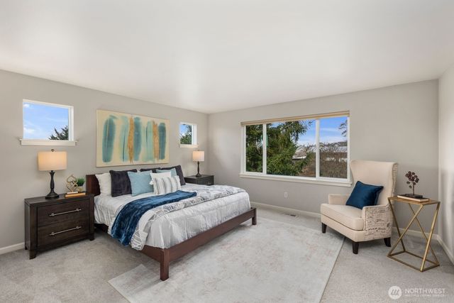 5620 NE 6th Place, Renton, WA 98059