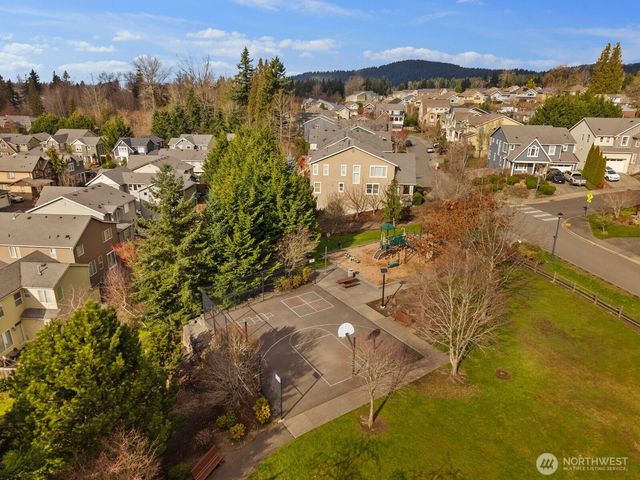 5620 NE 6th Place, Renton, WA 98059