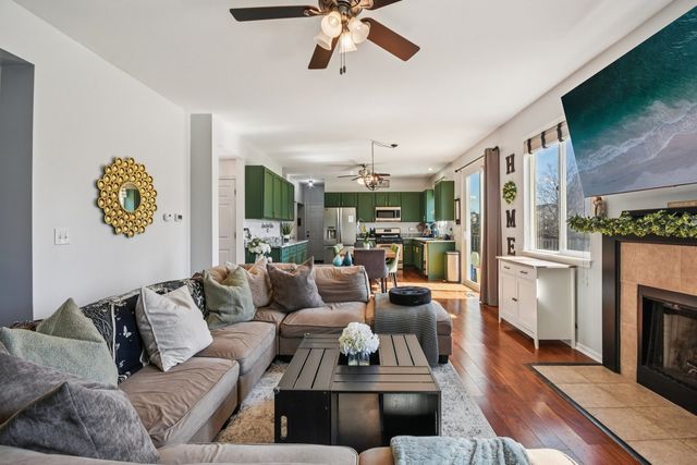 6427 Midleton Lane, Mchenry, IL 60050