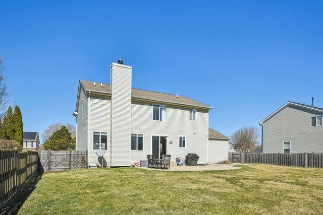 6427 Midleton Lane, Mchenry, IL 60050