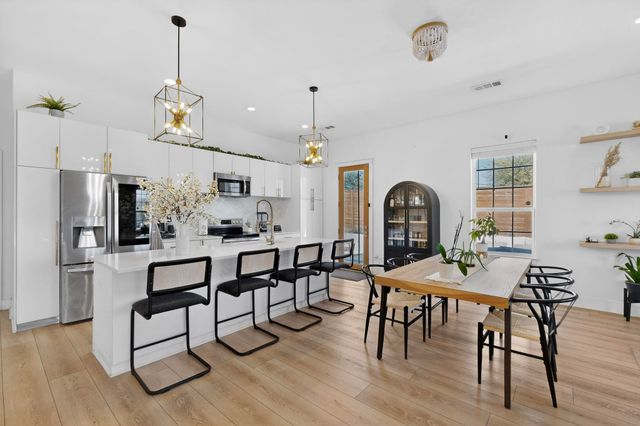 3889 Sam Circle, Dallas, TX 75233