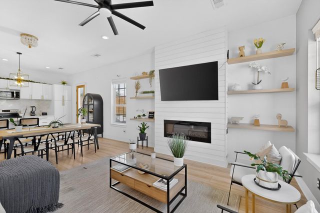 3889 Sam Circle, Dallas, TX 75233