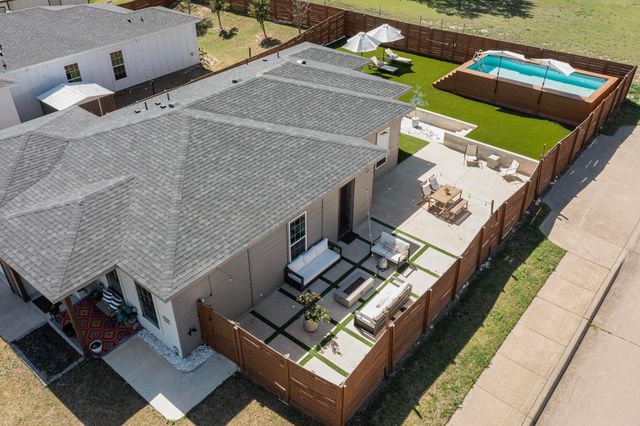 3889 Sam Circle, Dallas, TX 75233