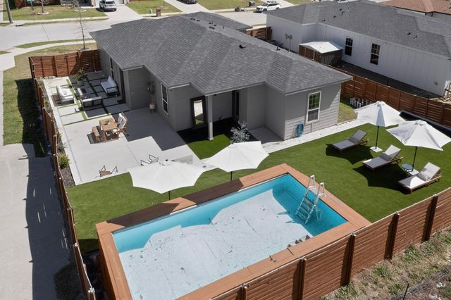 3889 Sam Circle, Dallas, TX 75233