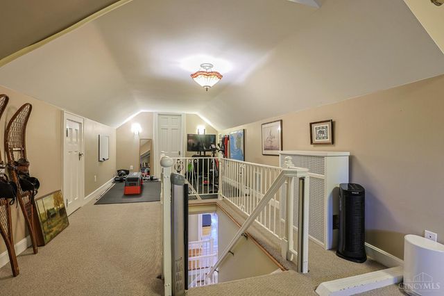 14 Sylvan Lane, Wyoming, OH 45215