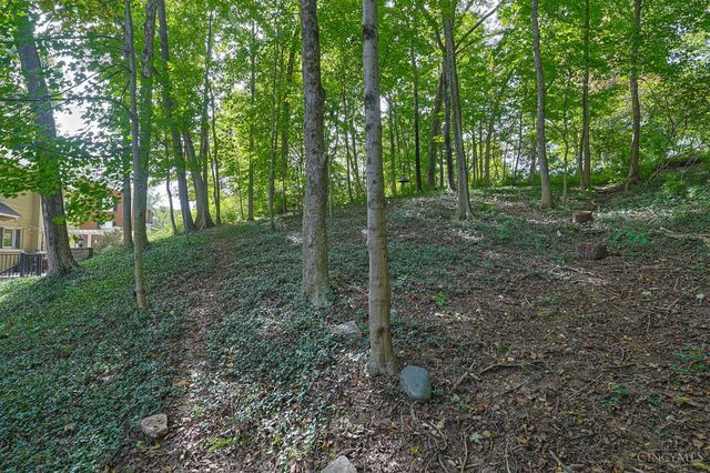 14 Sylvan Lane, Wyoming, OH 45215