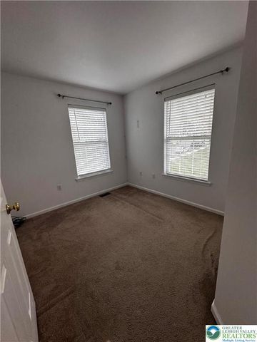 937 Ramblewood Lane, Freemansburg Boro, PA 18017