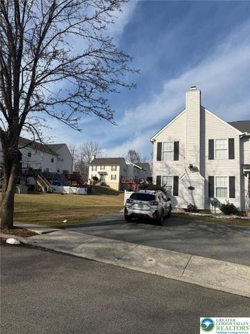 937 Ramblewood Lane, Freemansburg Boro, PA 18017