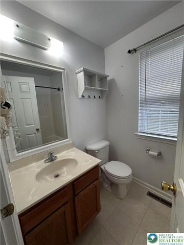 937 Ramblewood Lane, Freemansburg Boro, PA 18017