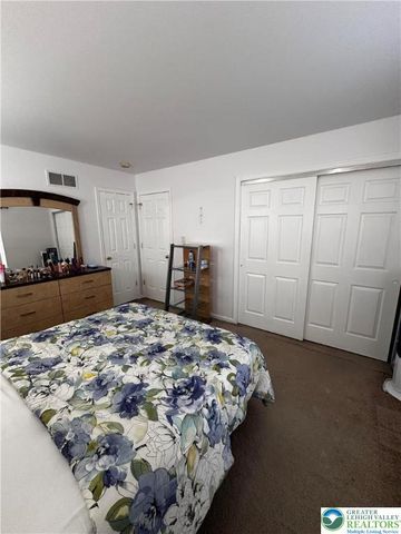 937 Ramblewood Lane, Freemansburg Boro, PA 18017