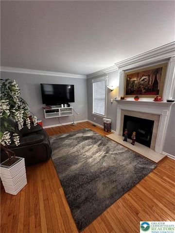 937 Ramblewood Lane, Freemansburg Boro, PA 18017