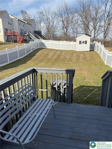 937 Ramblewood Lane, Freemansburg Boro, PA 18017