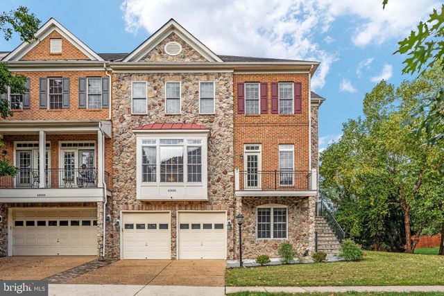 43682 LEES MILL SQ, Leesburg, VA 20176