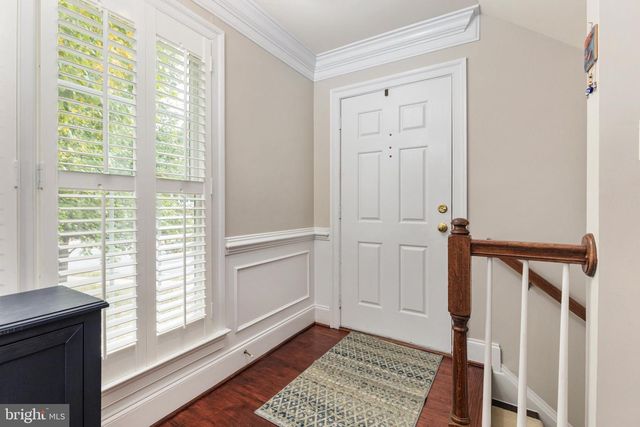 43682 LEES MILL SQ, Leesburg, VA 20176
