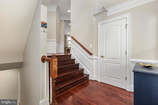 43682 LEES MILL SQ, Leesburg, VA 20176