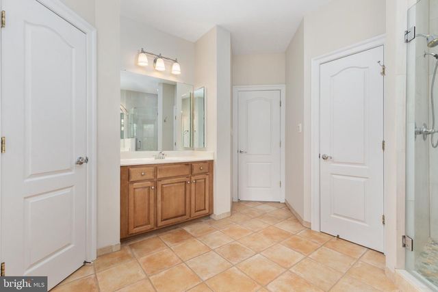 43682 LEES MILL SQ, Leesburg, VA 20176