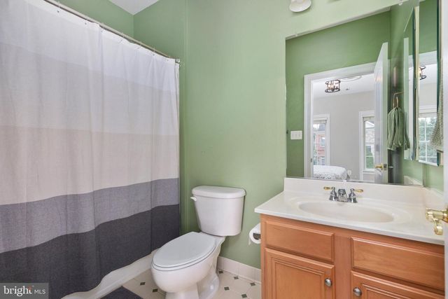43682 LEES MILL SQ, Leesburg, VA 20176