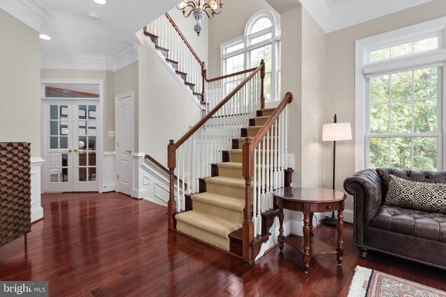 43682 LEES MILL SQ, Leesburg, VA 20176