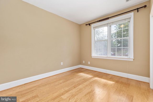 43682 LEES MILL SQ, Leesburg, VA 20176