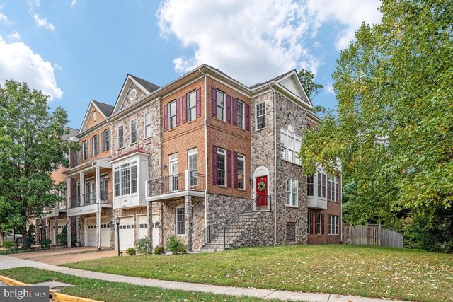 43682 LEES MILL SQ, Leesburg, VA 20176