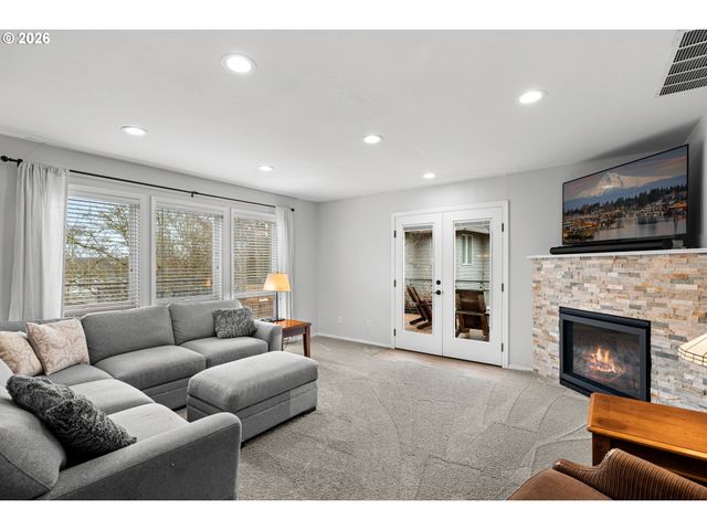 13585 Sw WESTRIDGE Ter, Tigard, OR 97223