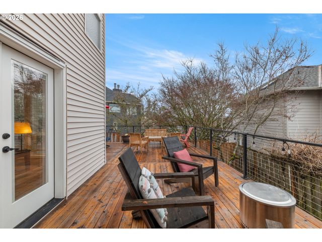 13585 Sw WESTRIDGE Ter, Tigard, OR 97223