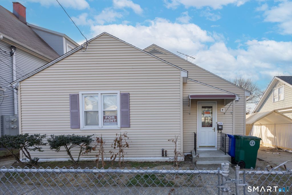 239 Hollister Street, Stratford, CT 06615