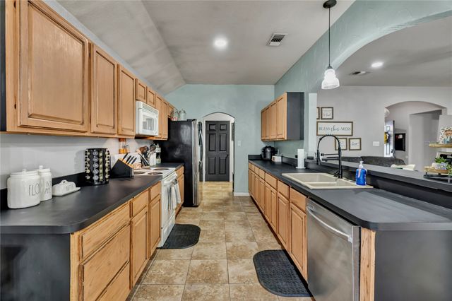 351 Meador Lane, Burleson, TX 76028