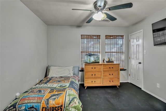 351 Meador Lane, Burleson, TX 76028