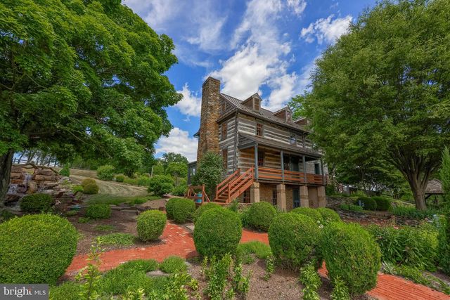 3646 MEADOW VIEW RD, Manheim, PA 17545
