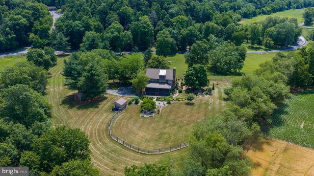 3646 MEADOW VIEW RD, Manheim, PA 17545
