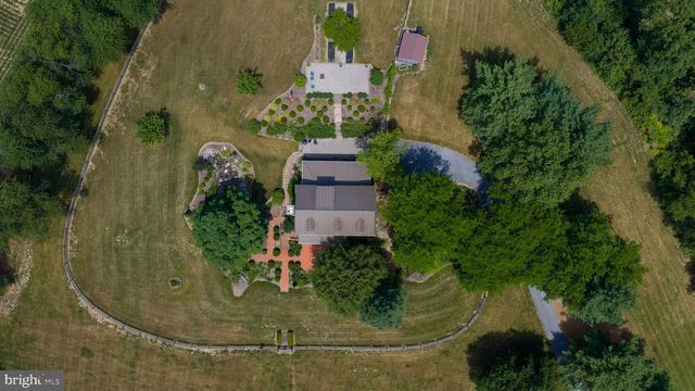 3646 MEADOW VIEW RD, Manheim, PA 17545