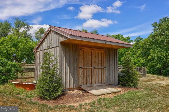 3646 MEADOW VIEW RD, Manheim, PA 17545