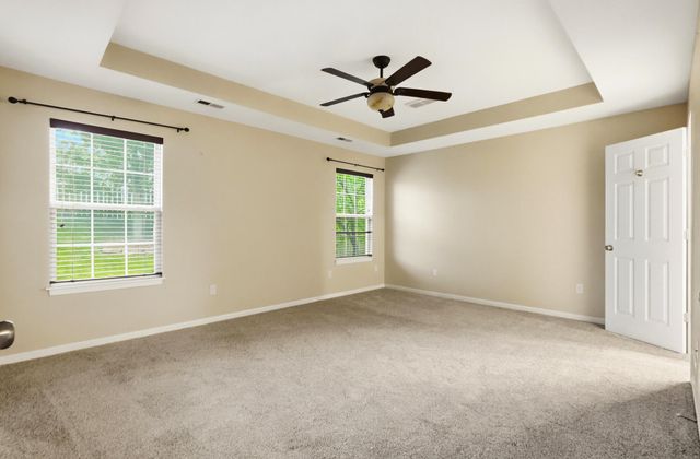 6140 N GREGORY DR, Columbia, MO 65202