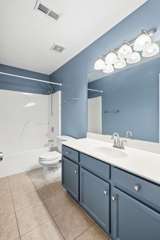 6140 N GREGORY DR, Columbia, MO 65202