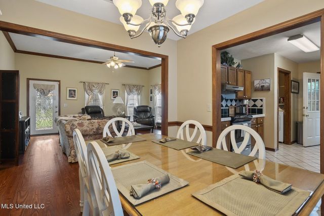 725 Bay Tree Drive, Flowood, MS 39232