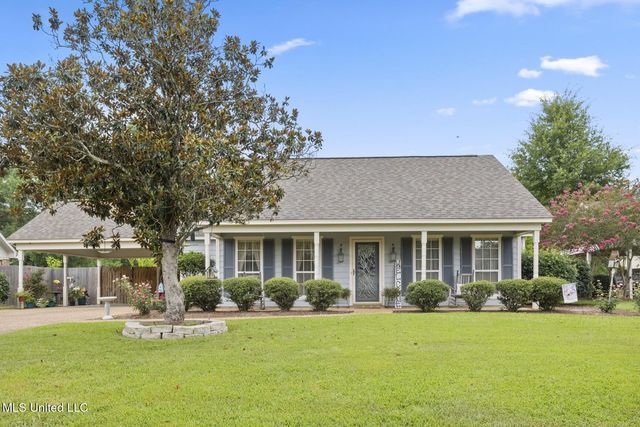 725 Bay Tree Drive, Flowood, MS 39232