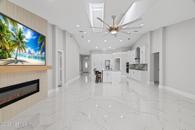 10346 TRIPLE CROWN Avenue, Jacksonville, FL 32257