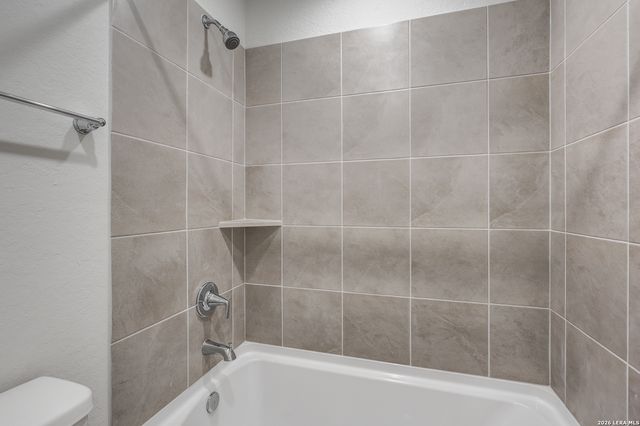 5607 Franklin Hills, Von Ormy, TX 78073