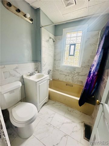 409 Koons Avenue, Buffalo, NY 14211