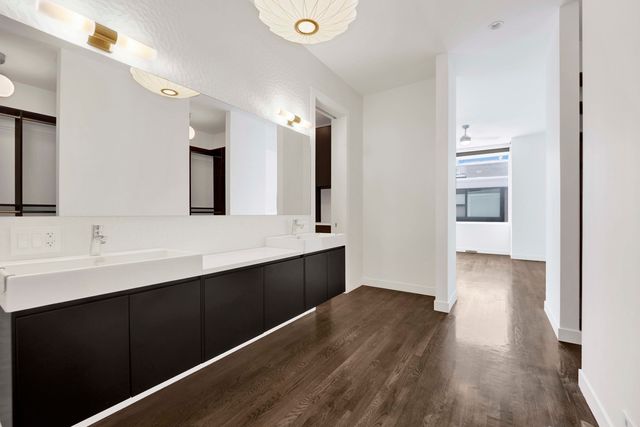 1017 N Cleveland Avenue 4, Chicago, IL 60610